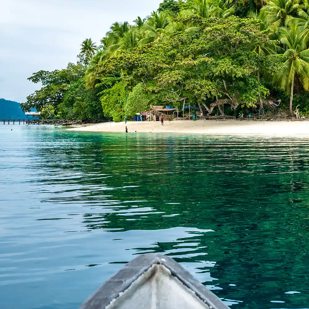 Hidden Lagoons & Sandbanks